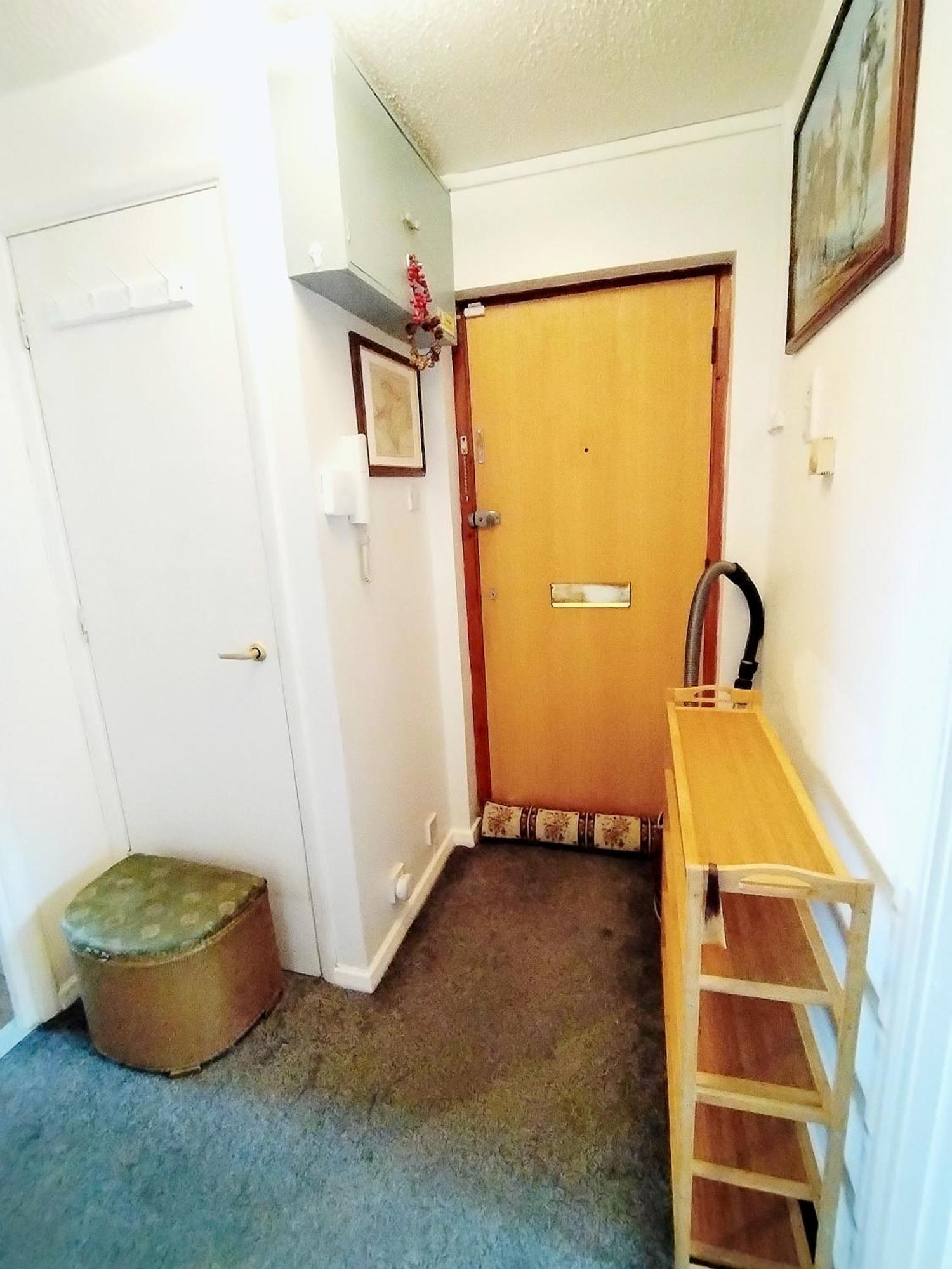 Home Away Home Near Heathrow Airport Cowley  Eksteriør bilde