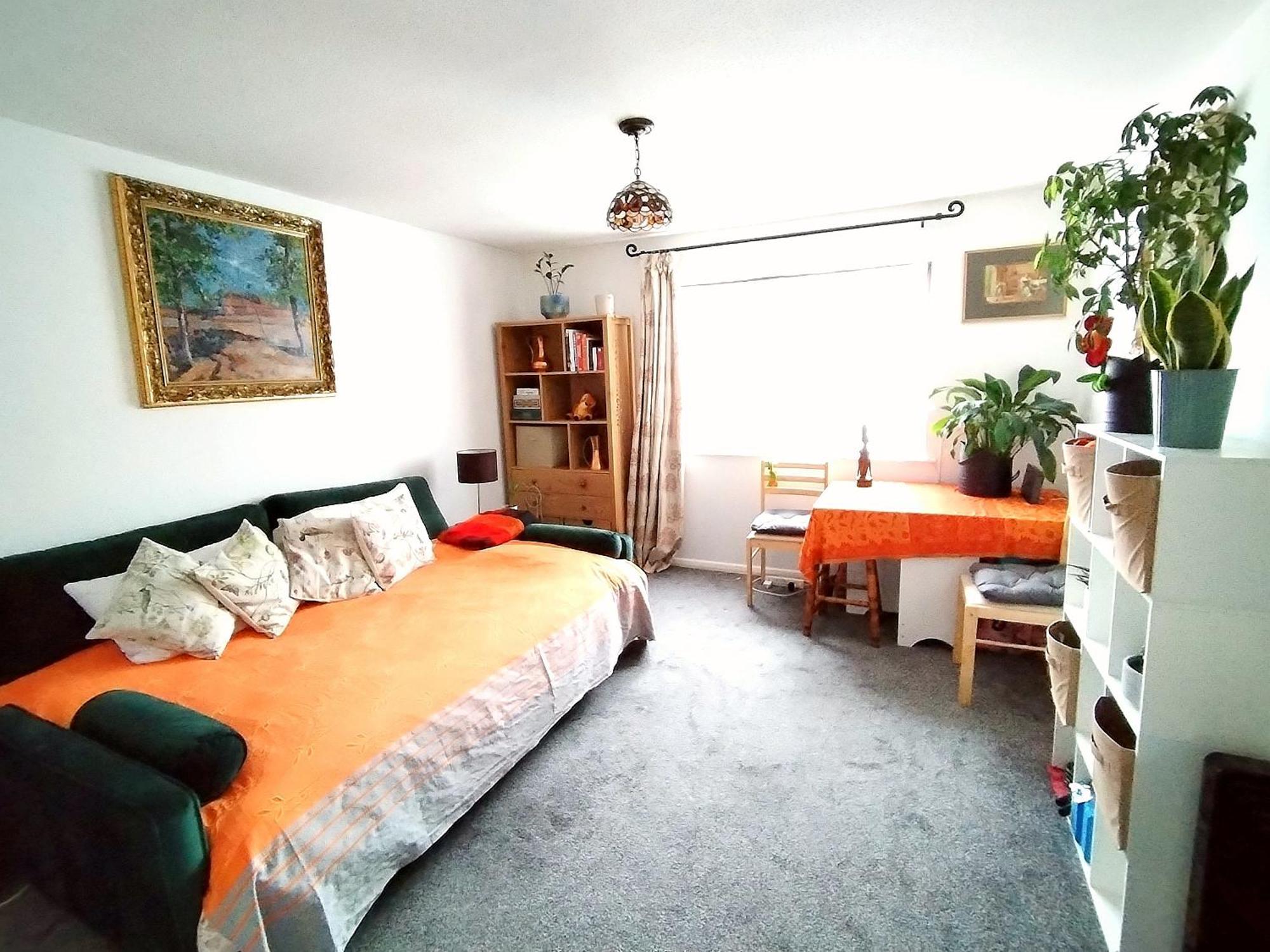 Home Away Home Near Heathrow Airport Cowley  Eksteriør bilde