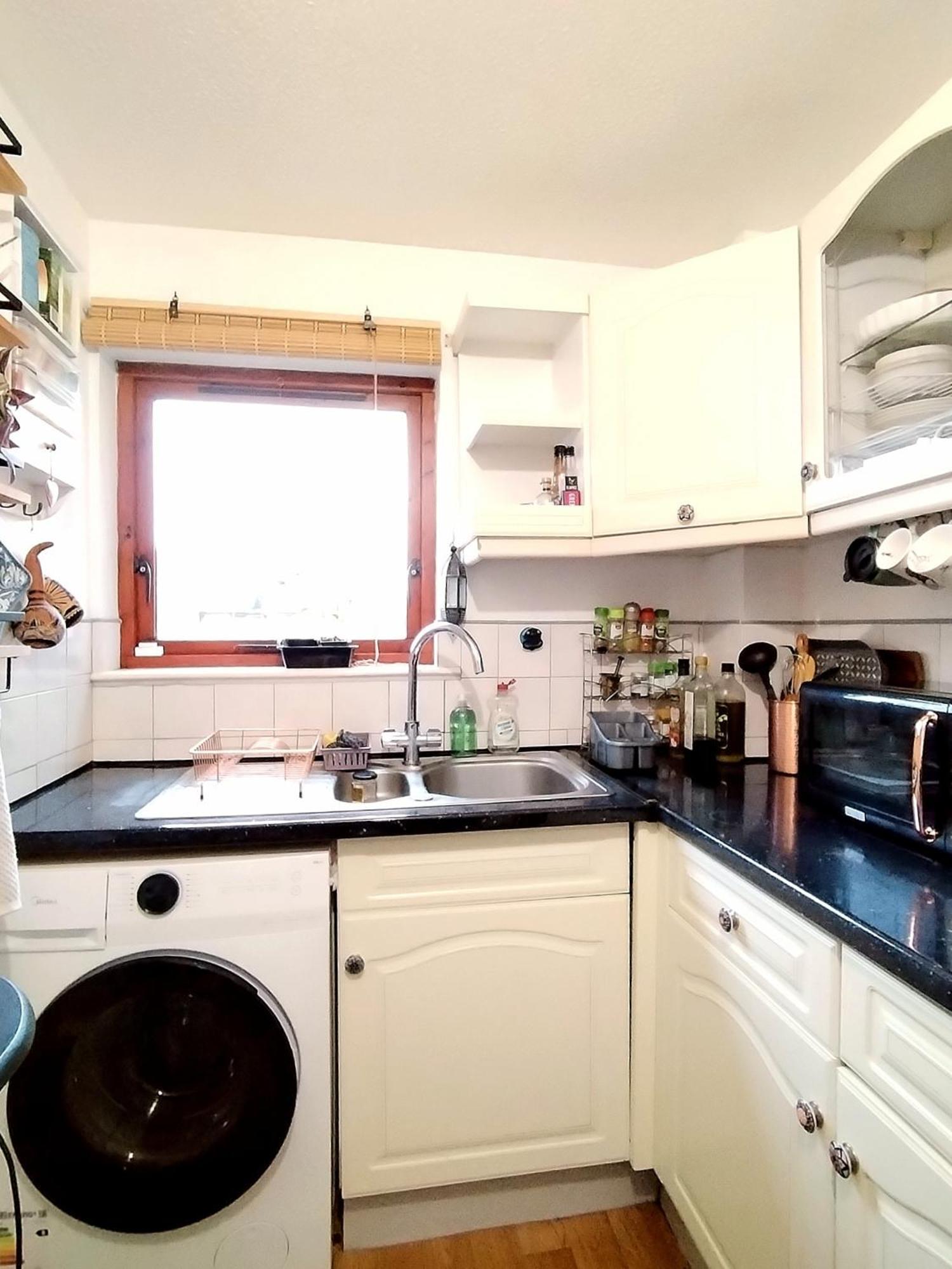 Home Away Home Near Heathrow Airport Cowley  Eksteriør bilde